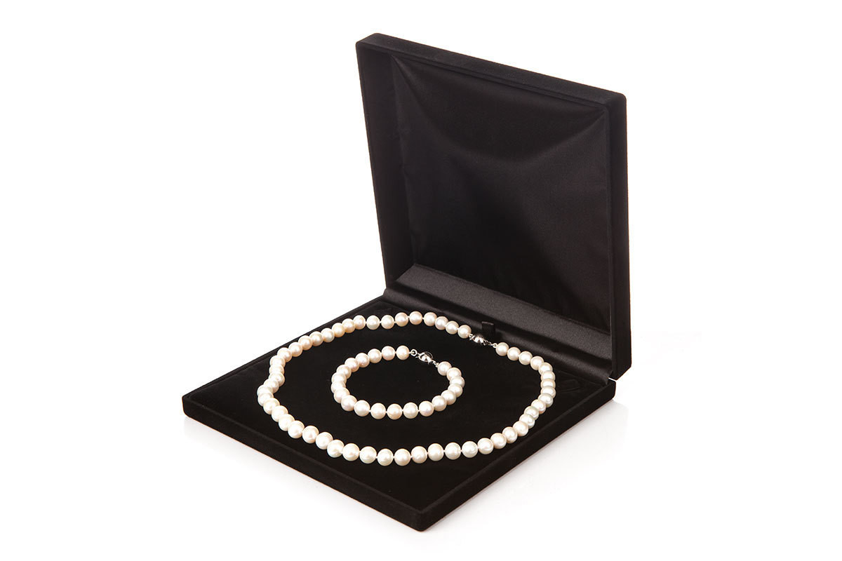 A pearl gift for a woman? How to choose it correctly